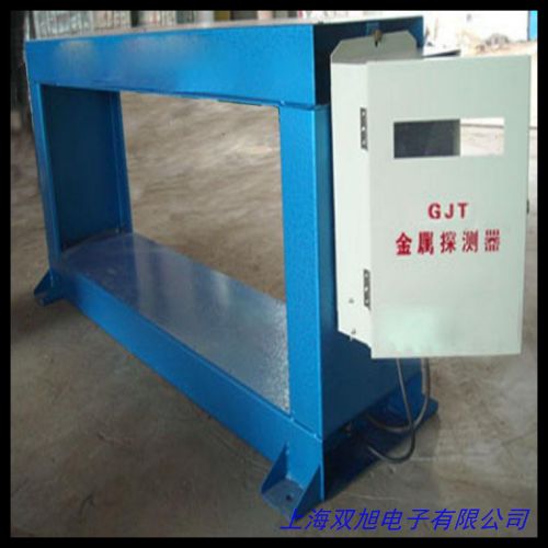 CEM多功能电线探测器手持金属探测器墙体探测仪LA-1010
